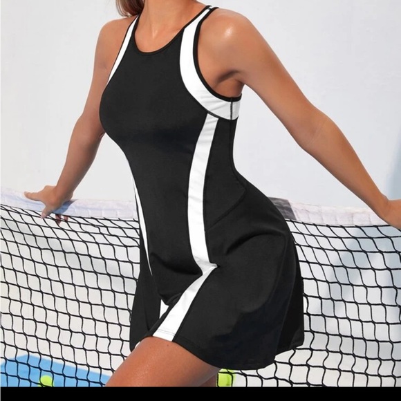 NWOT Tennis Dress Short Crew Neck High Waist Backless - Picture 4 of 9